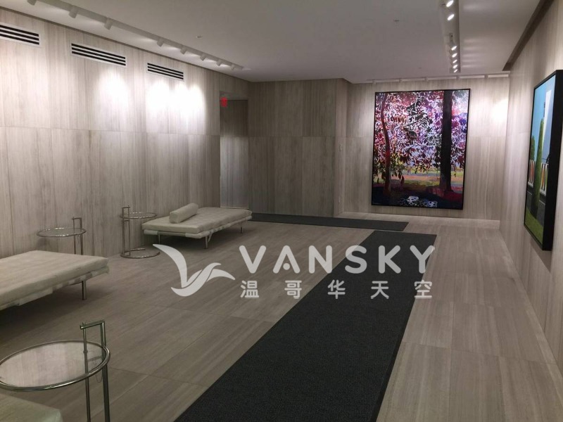 250327182637_entry lobby_2.jpg